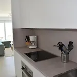 Zeezicht By Qua-lyne