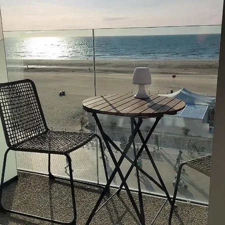 Zeezicht By Qua-lyne * Остенде